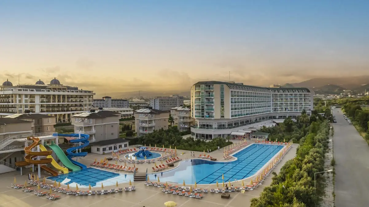 Hedef Beach Resort & Spa